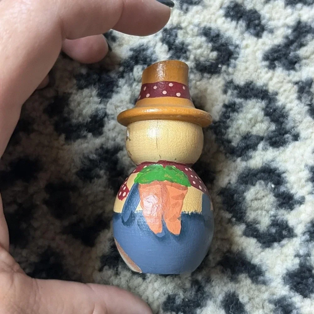 Vintage‎ Hand Made Painted Wooden Bunny Farmer Figurine 3